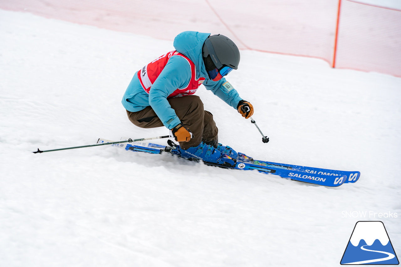 なんと約10年ぶりの「技術選」撮影?! PREMIER SKI ACADEMY presents 『2026プレミアカップ・スキー技術選』レポート！｜朝里川温泉スキー場